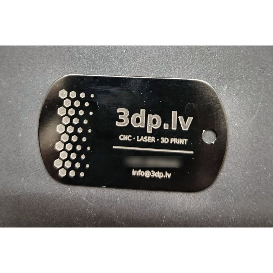 Anodised aluminium tag with engraving