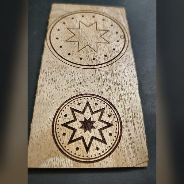 Veneer — Auseklis medallions