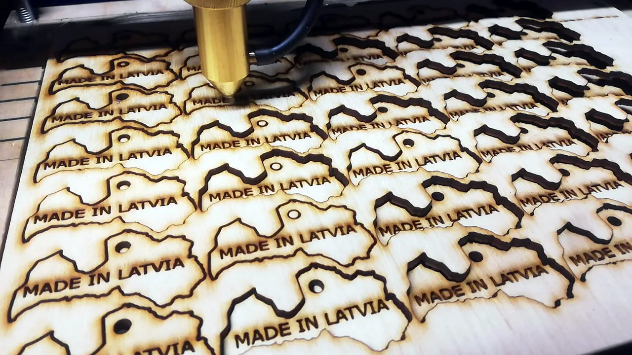 Laser engraving & cutting
